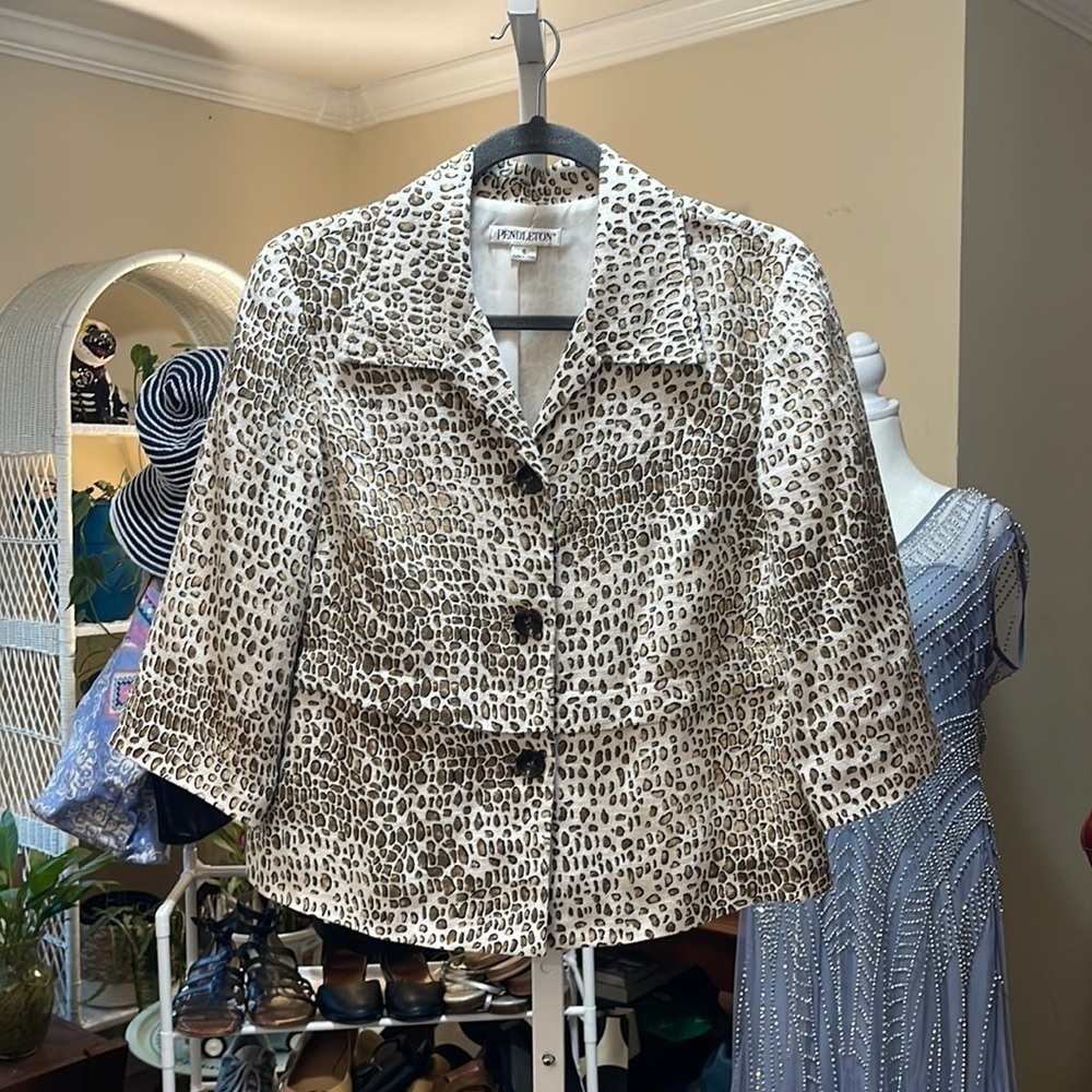 Pendleton animal printed blazer